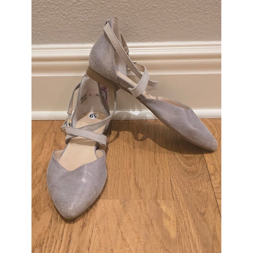 Paul Green Margo Gray Metallic Leather Cross Strap Flats Size 6.5